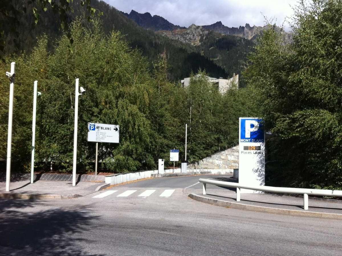 Appartamento Le Carlton Chamonix Esterno foto